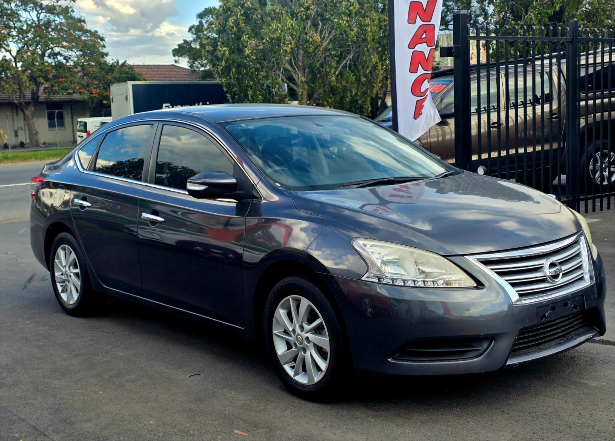 2015 Nissan Pulsar ST